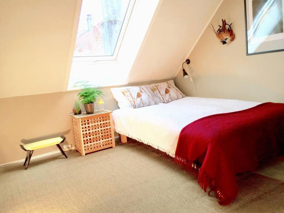 Central 2Br With Balconies And Art In Historical University Area Bergen Exterior foto